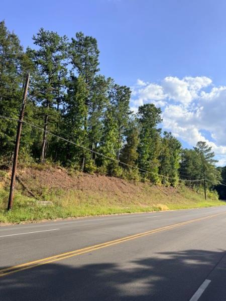 Chateau Dr., Rome, GA 30161