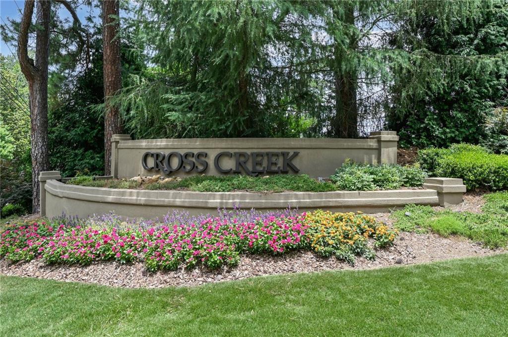 70 Chaumont Sq., Atlanta, GA 30327