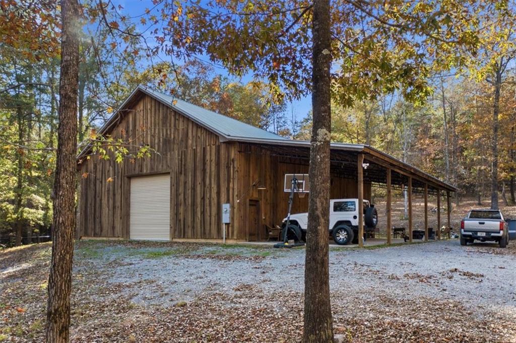 938 Marion Dairy Rd., Lindale, GA 30147