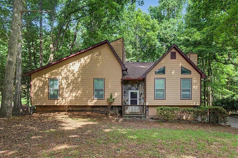 380 N Victoria Rd., Woodstock, GA 30189