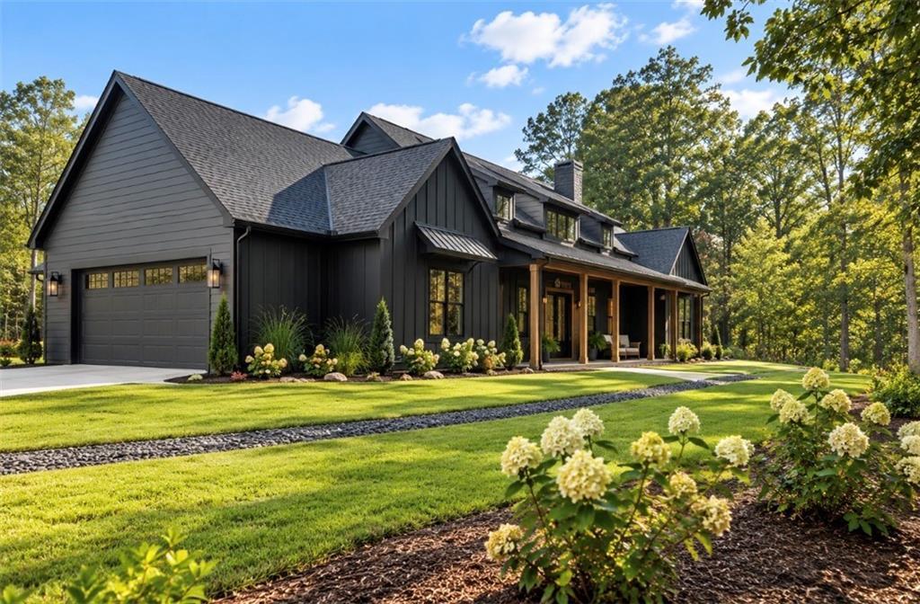 74 Shady Valley Dr., Cartersville, GA 30120