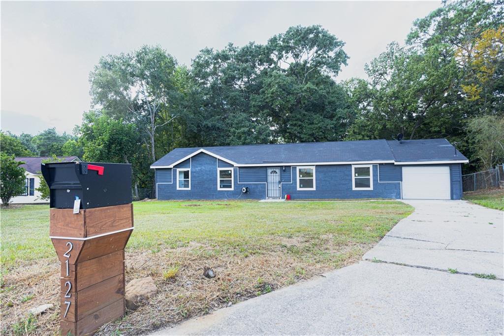 2127 Blue Creek Ct., Conley, GA 30288