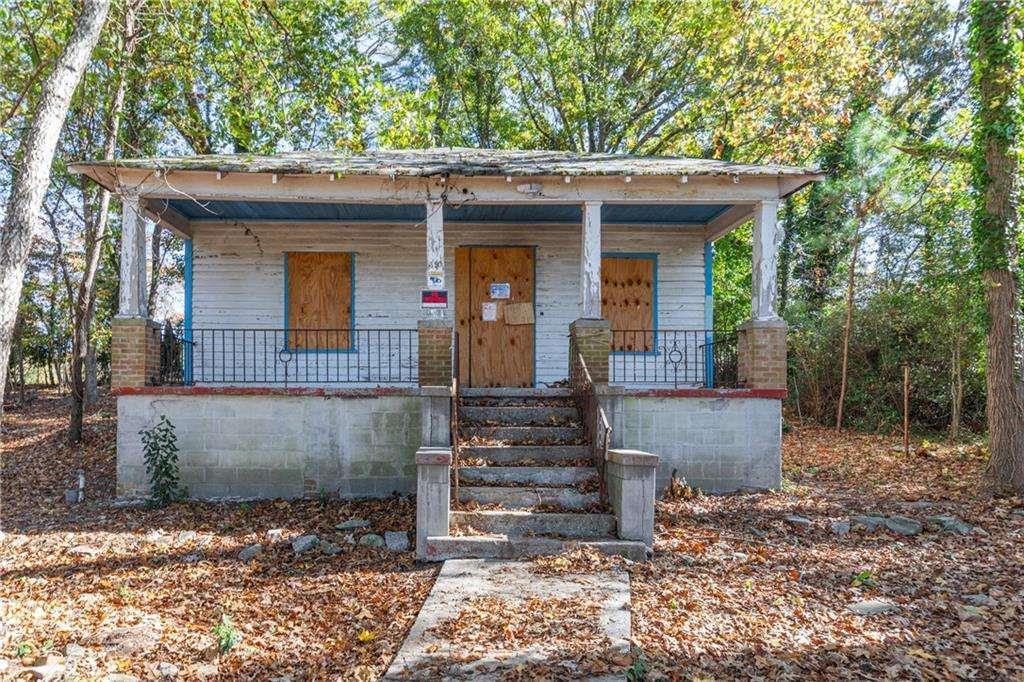 350 Willis Mill Rd., Atlanta, GA 30311