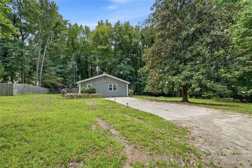 40 Oak Hill Dr., Winder, GA 30680