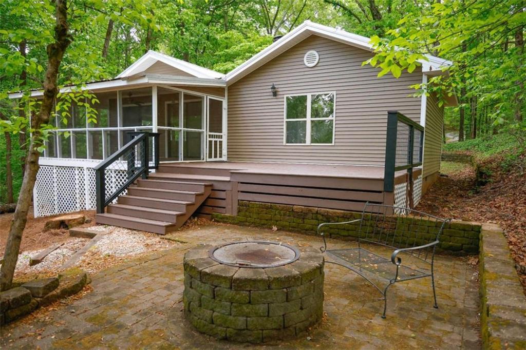 452 Laina Bennett Rd., Dawsonville, GA 30534