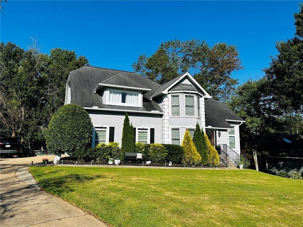 120 Glenclairn Ct., Roswell, GA 30076