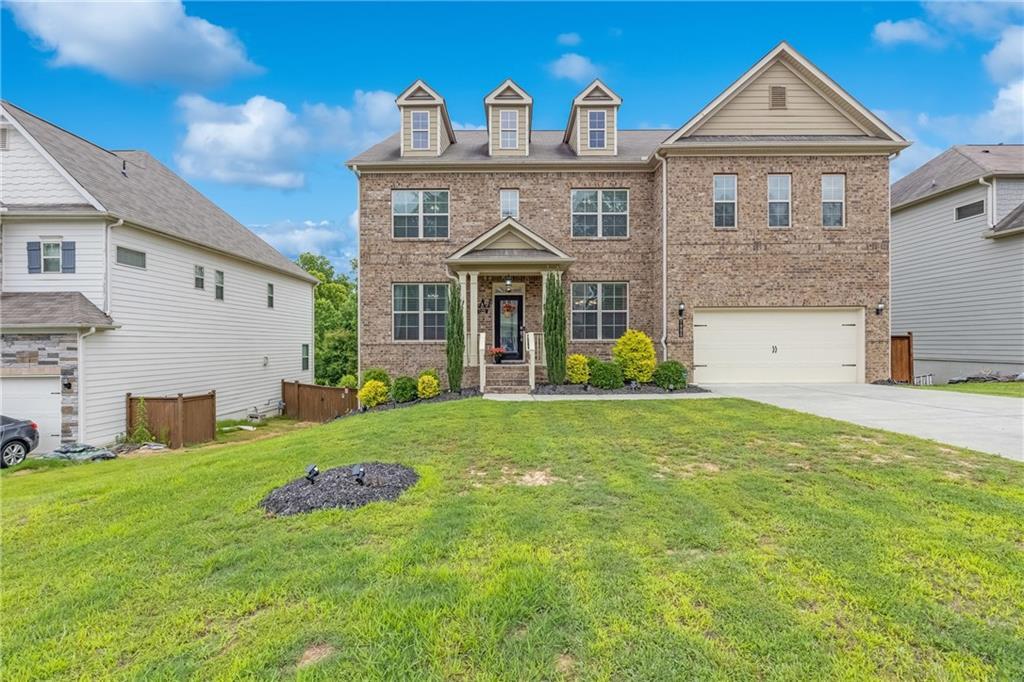7905 Brewton Creek Dr., Cumming, GA 30028