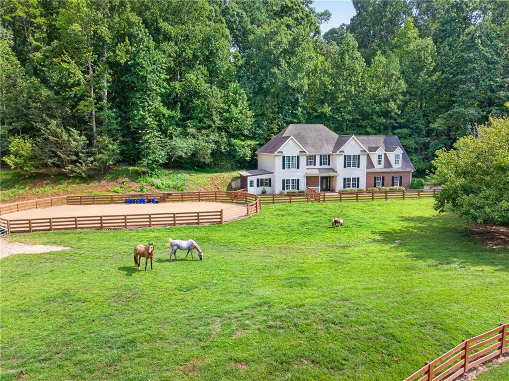 4287 Pine Vale Rd., Gainesville, GA 30507