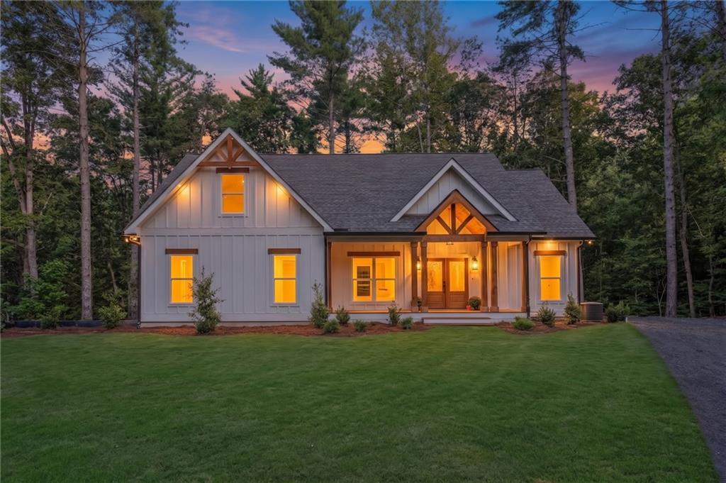 25 Riverhouse Dr., Dahlonega, GA 30533