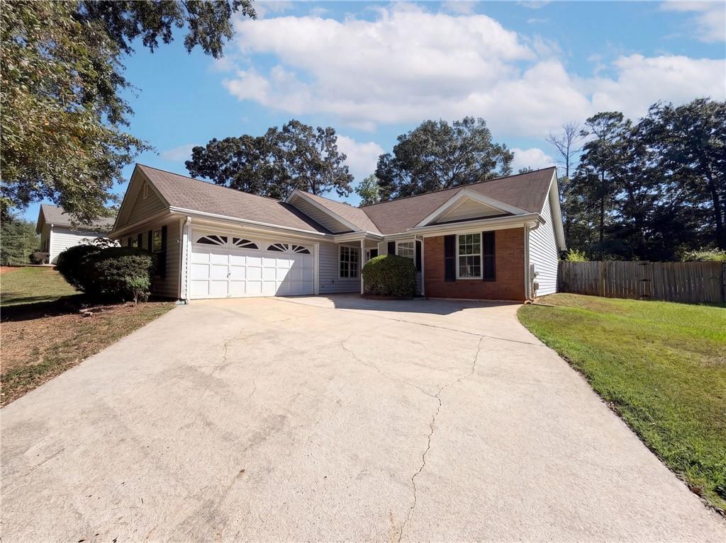 105 Nanci Ct., Stockbridge, GA 30281