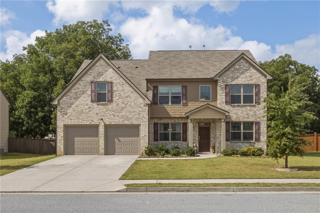 3503 Stonebranch Ln., Loganville, GA 30052