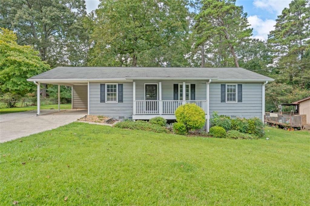 285 Amanda Ct., Stockbridge, GA 30281