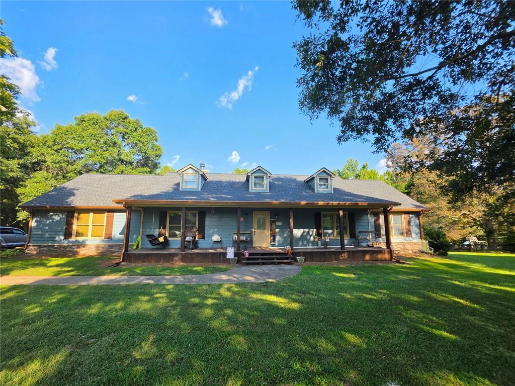 532 Bill Watkins Rd., Hoschton, GA 30548
