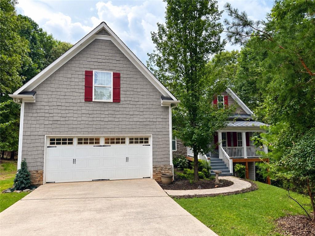 68 High Creek Dr., Dahlonega, GA 30533