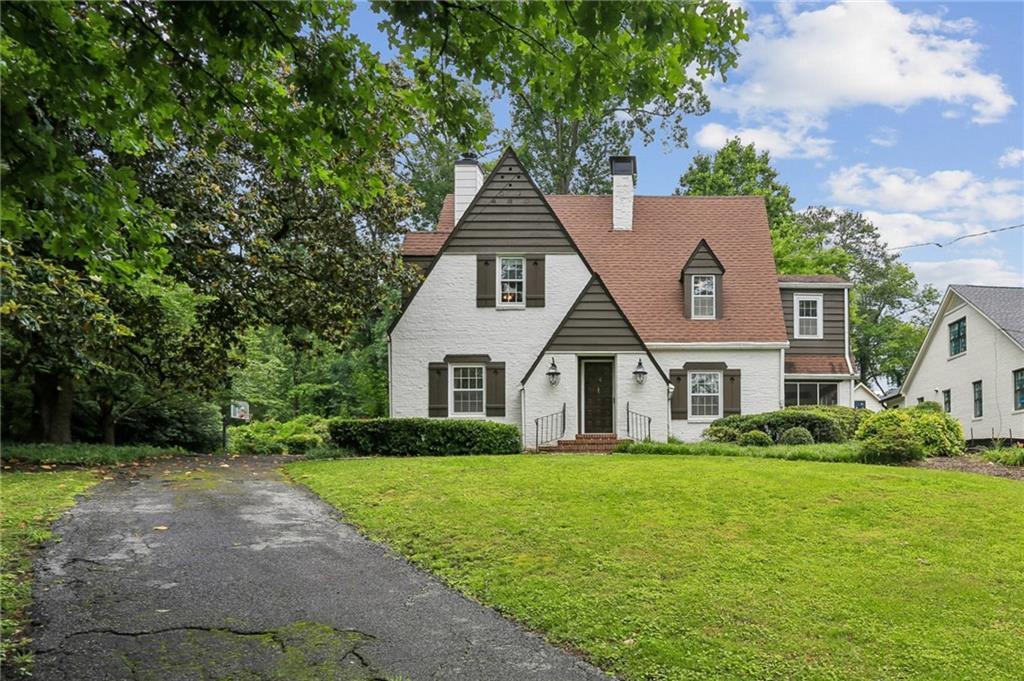 3648 Kingsboro Rd., Atlanta, GA 30319