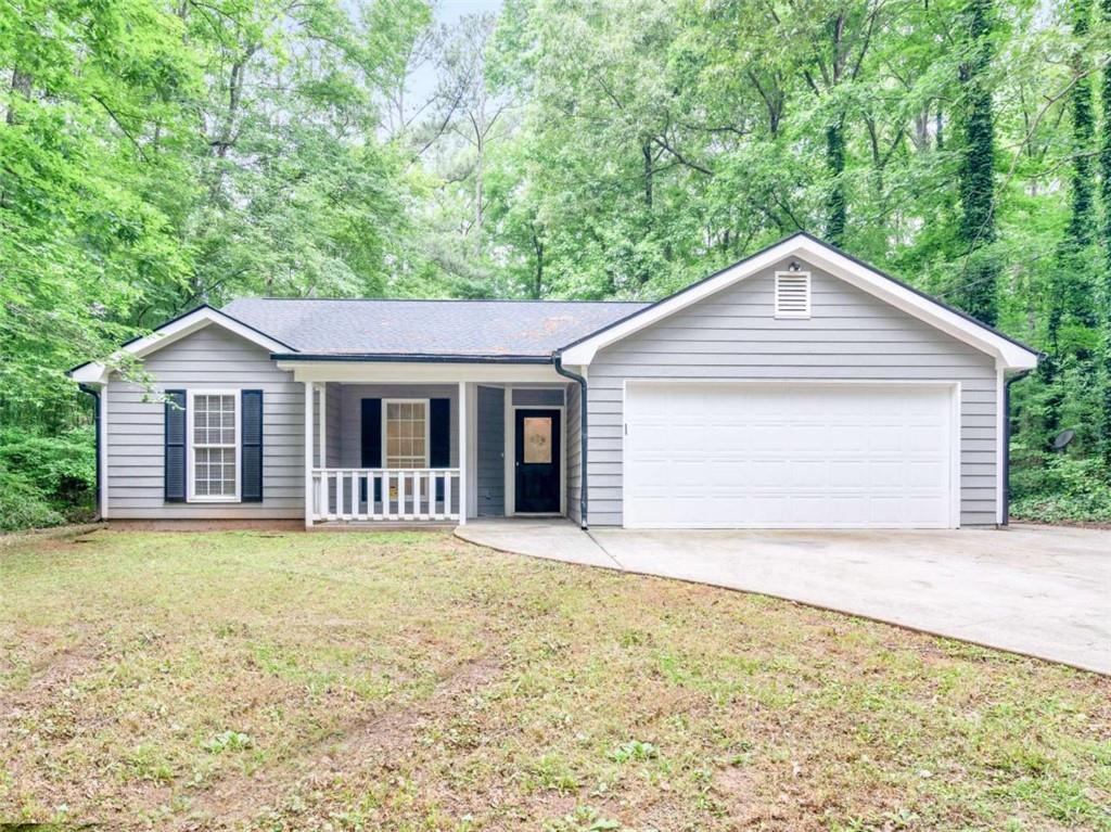 140 Oaklake Dr., Covington, GA 30016