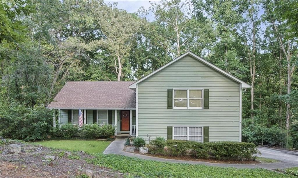 172 Belfast Ct., Mableton, GA 30126