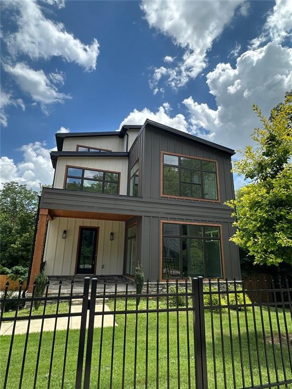 1144 Hubbard St., Atlanta, GA 30310