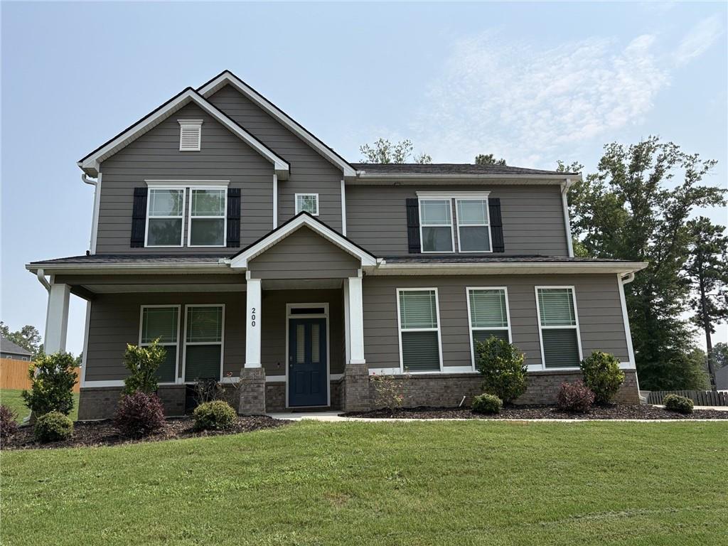 200 Darien Dr., Senoia, GA 30276