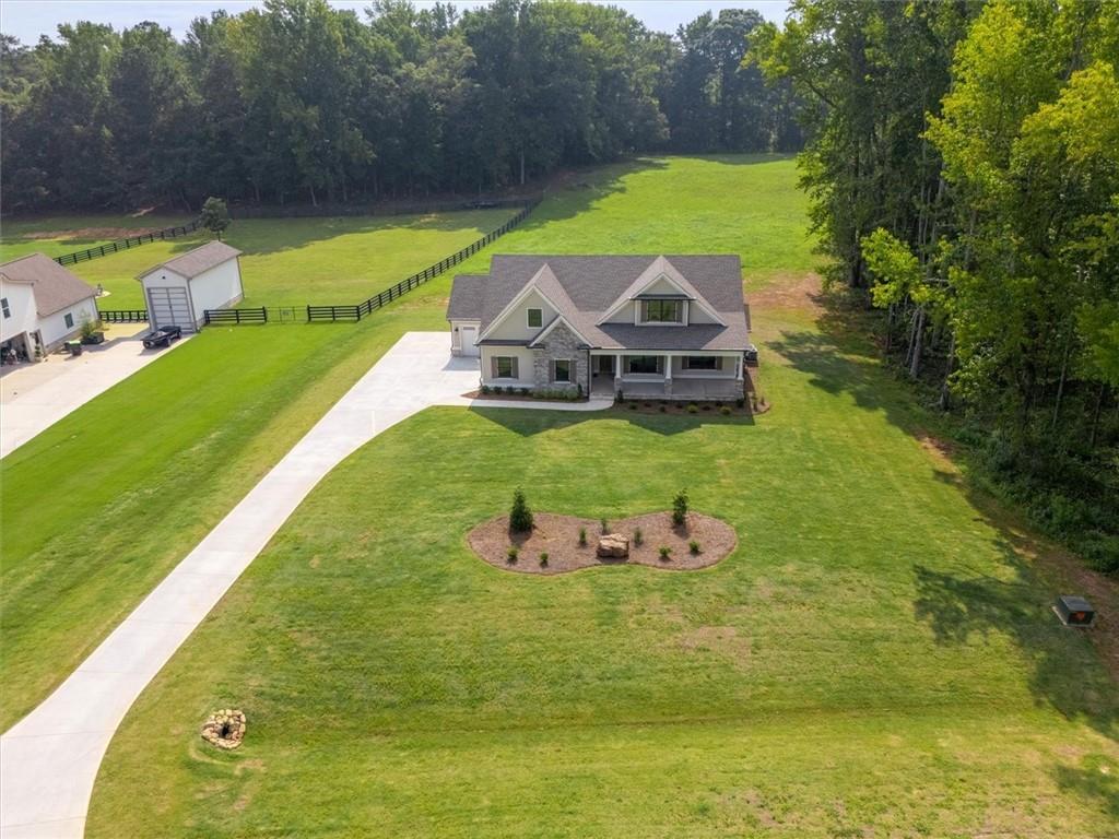 947 Lake Varner Dr., Covington, GA 30014