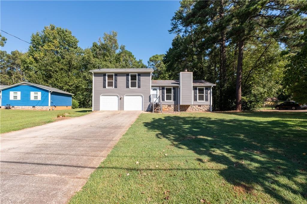 1119 Blazing Ridge, Lawrenceville, GA 30046