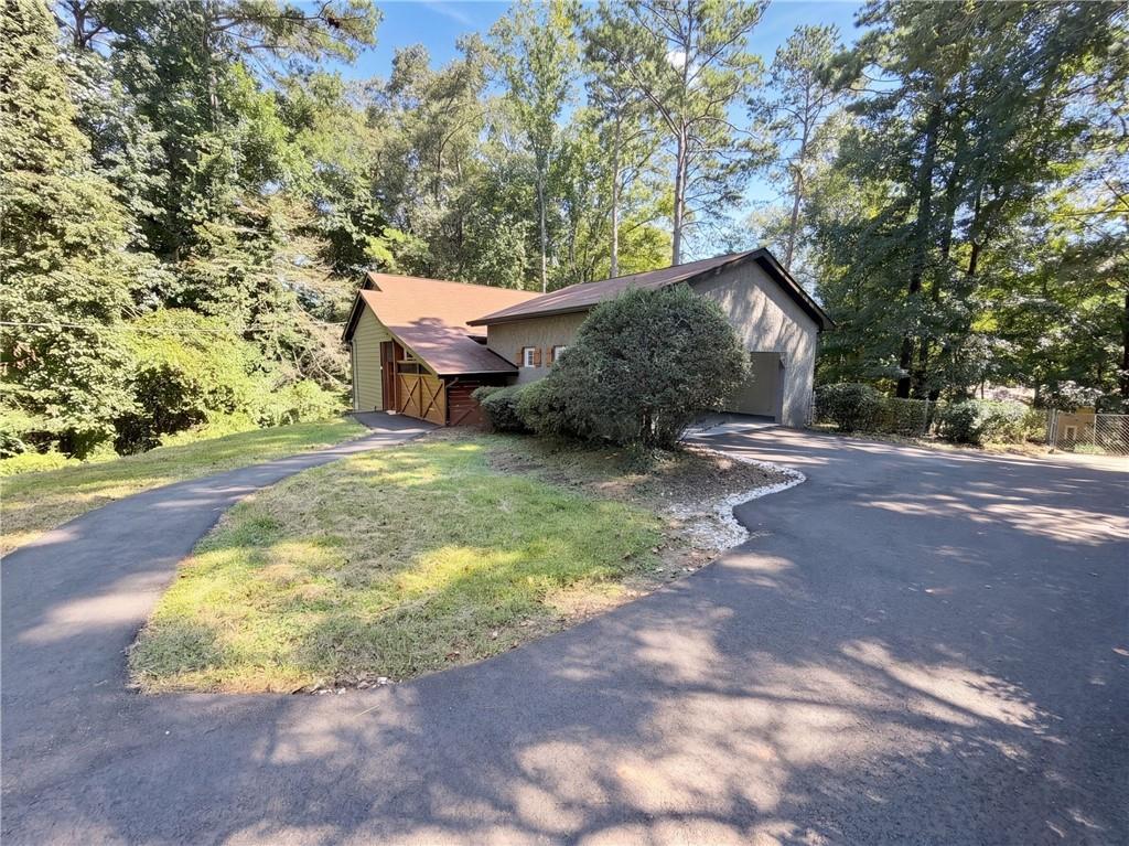 2674 Skylane Dr., Marietta, GA 30062
