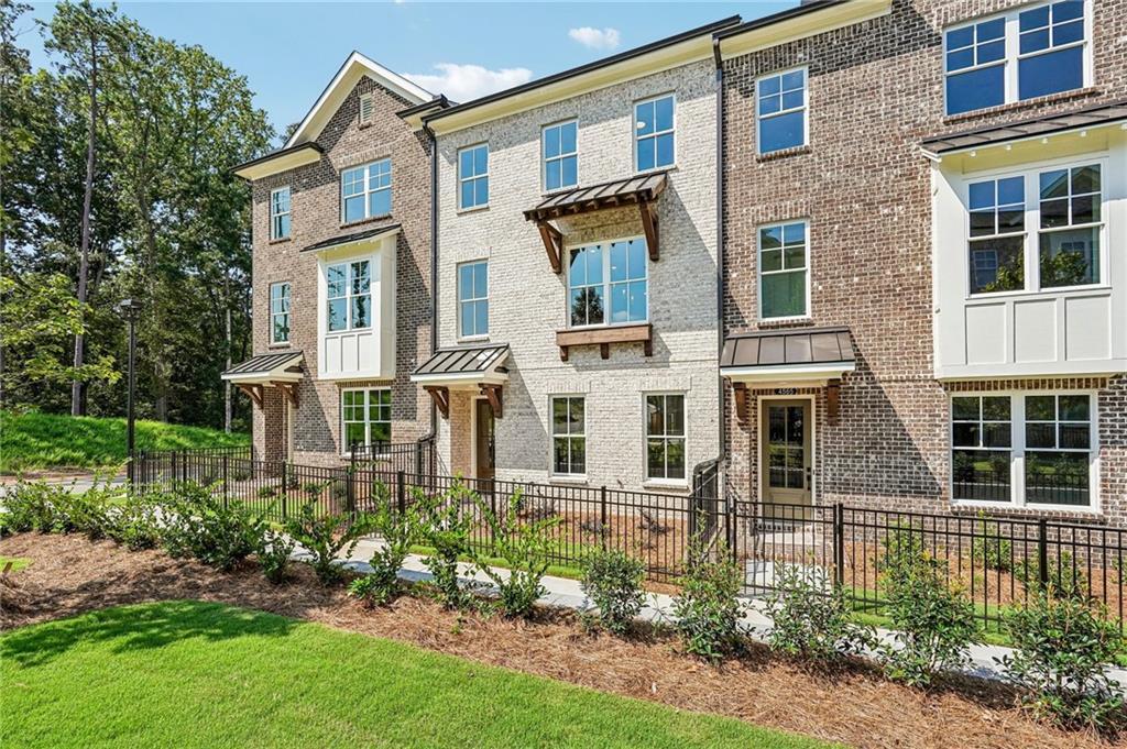 4565 Deanston Ct. #388, Peachtree Corners, GA 30092