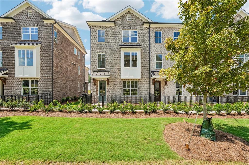 4563 Deanston Ct. #387, Peachtree Corners, GA 30092