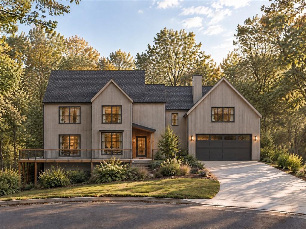 608 Green Valley Dr., Smyrna, GA 30082