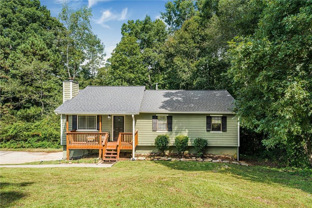 2271 Chestnut Pl., Lithia Springs, GA 30122