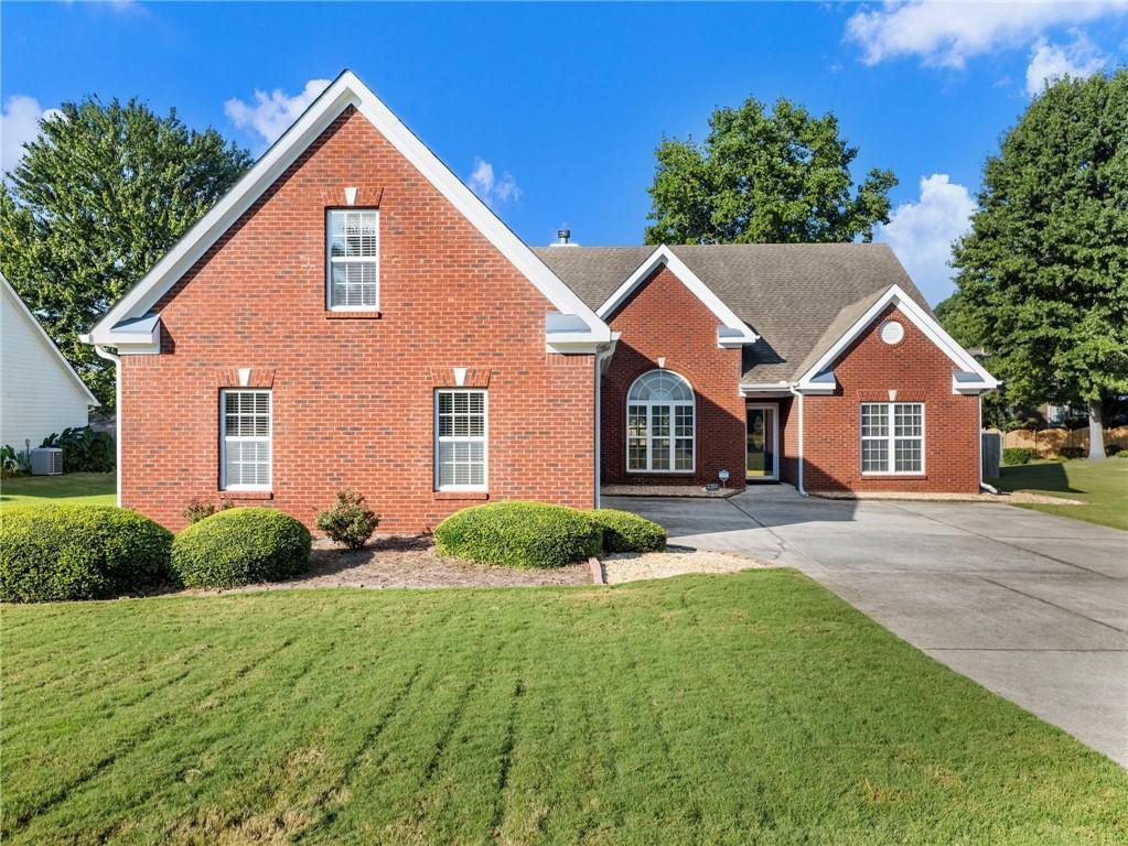 1256 Oakmont Ridge Dr., Lawrenceville, GA 30043