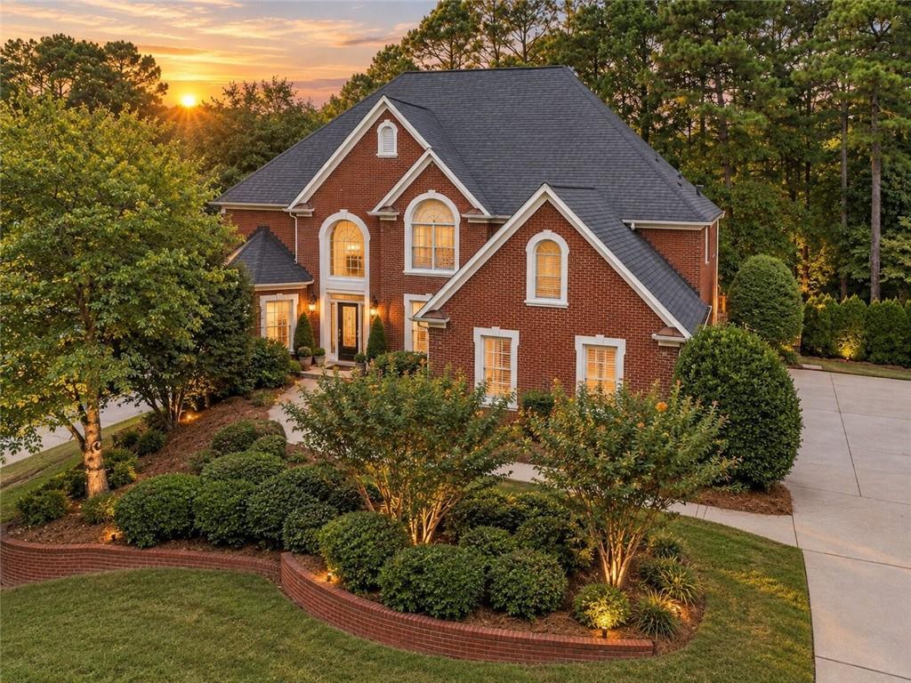 1327 Bridgemill Ave., Canton, GA 30114