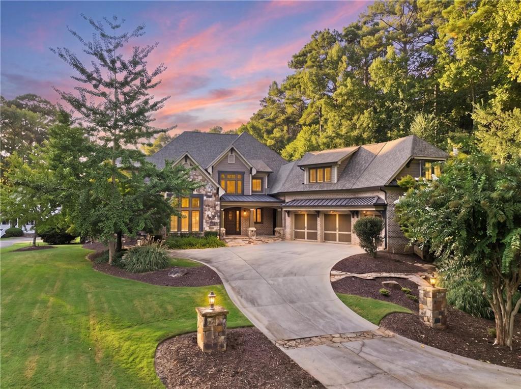 515 Bentwood Dr., Woodstock, GA 30189