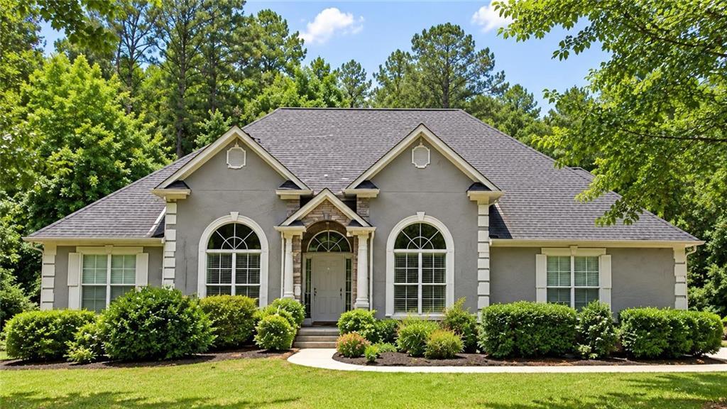 12136 Edgewater Dr., Hampton, GA 30097