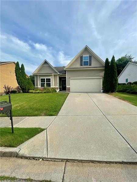 3740 SW Ridge Bluff Ovlk, Gainesville, GA 30507