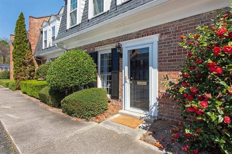 3 Surry County Pl., Atlanta, GA 30318