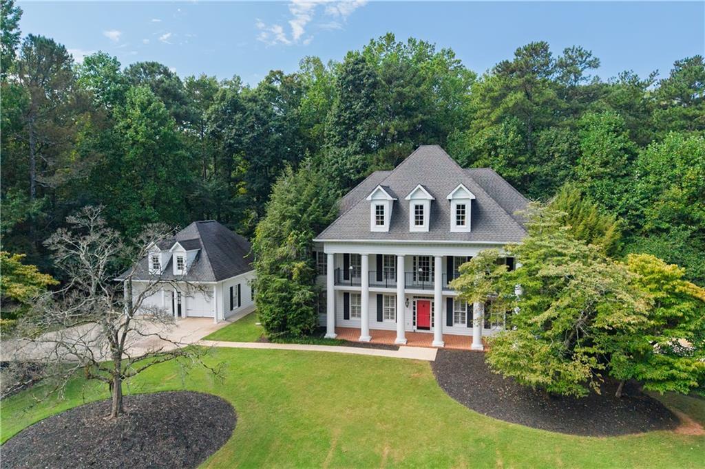 1813 Wynthrop Manor Dr., Marietta, GA 30064