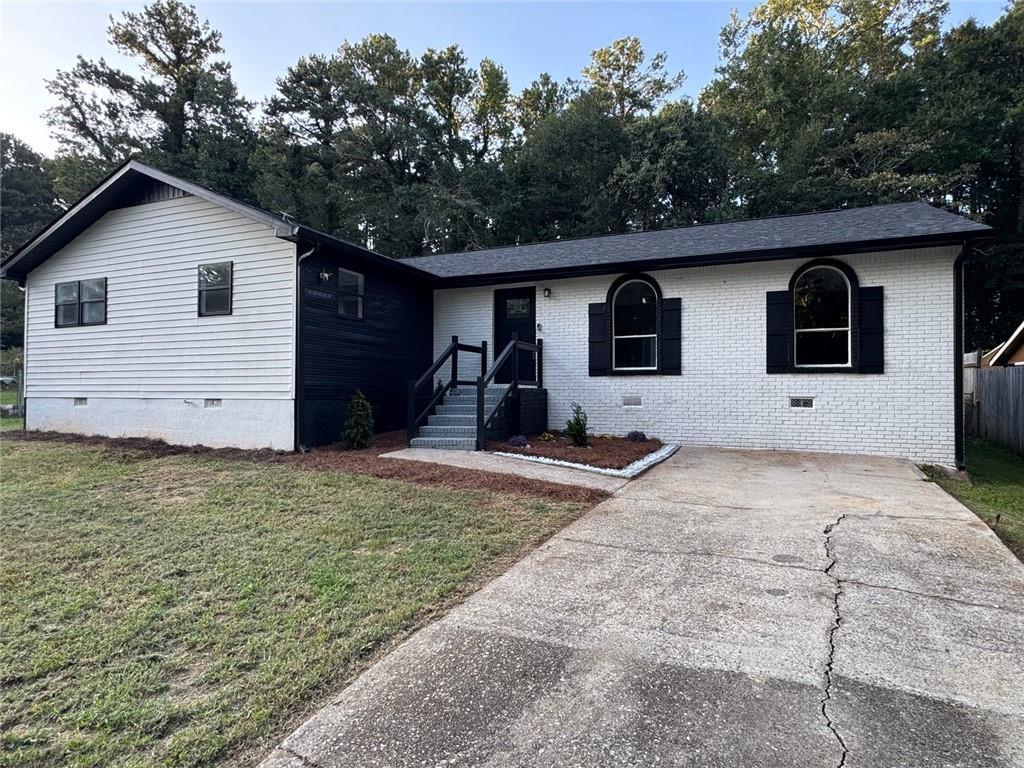 96 Sedgefield Dr., Jonesboro, GA 30236