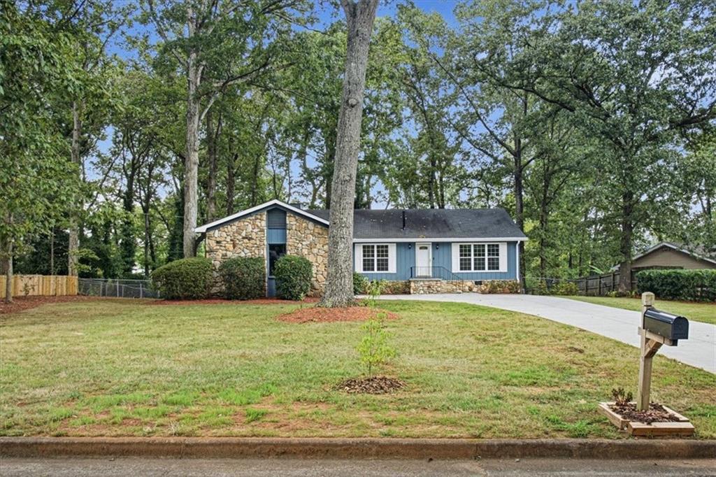 223 Shiloh Run, Kennesaw, GA 30144