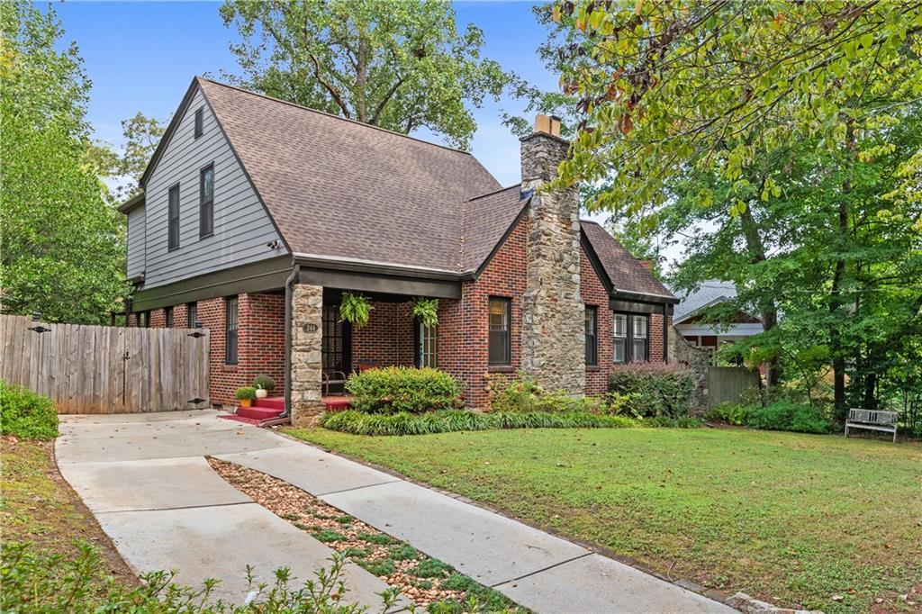 244 Winnona Dr., Decatur, GA 30030