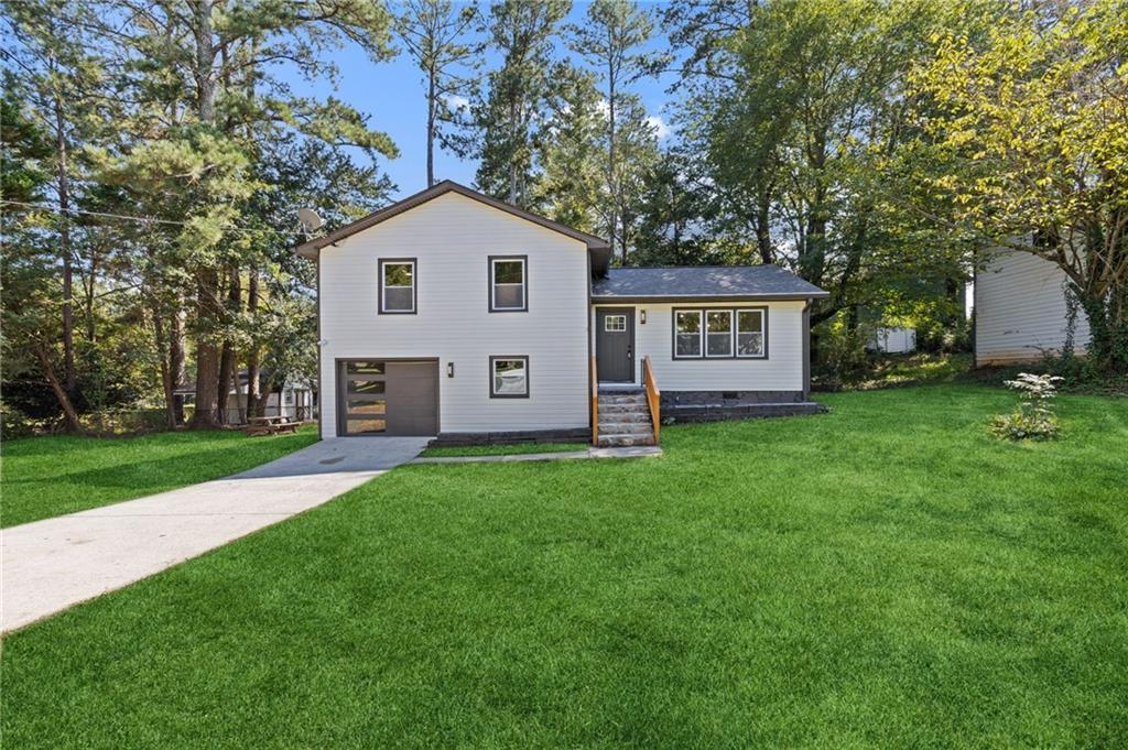 5 Hidden Valley Dr., Lawrenceville, GA 30044