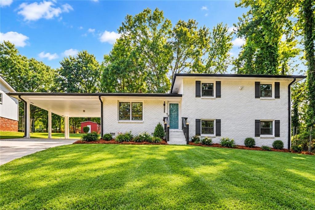 1963 Candace Ln., Atlanta, GA 30316