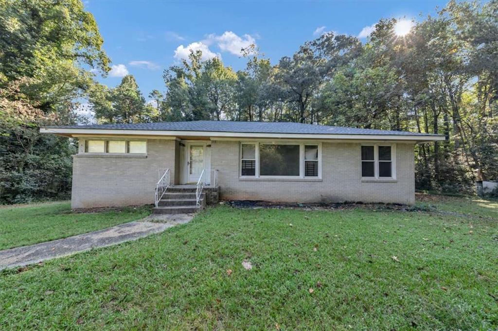 1280 Boat Rock Rd., South Fulton, GA 30331