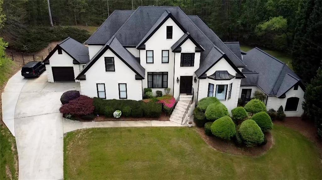 4690 Hamden Forest Dr., Atlanta, GA 30331