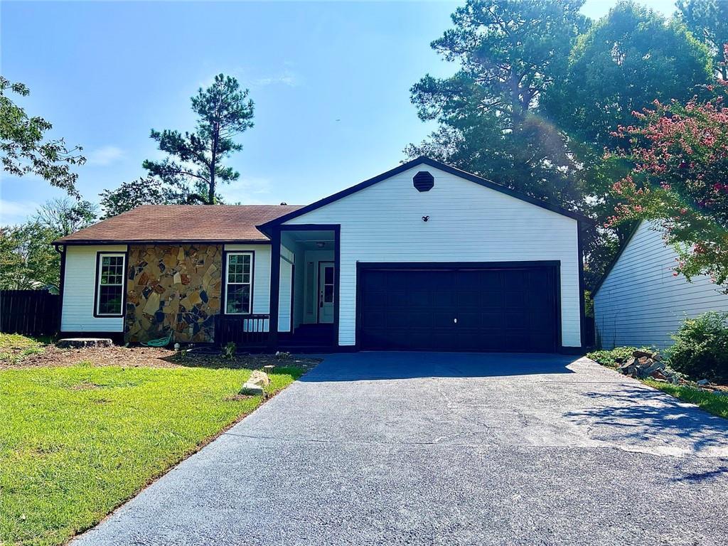 2034 Corners Cir., Lithonia, GA 30058