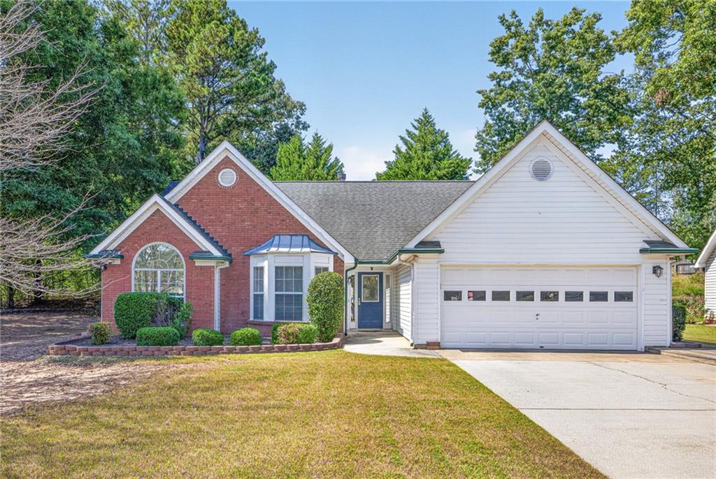 3760 Sugarbrook Dr., Lawrenceville, GA 30044