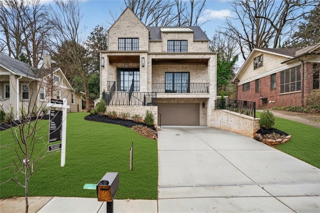 991 Courtenay Dr., Atlanta, GA 30306