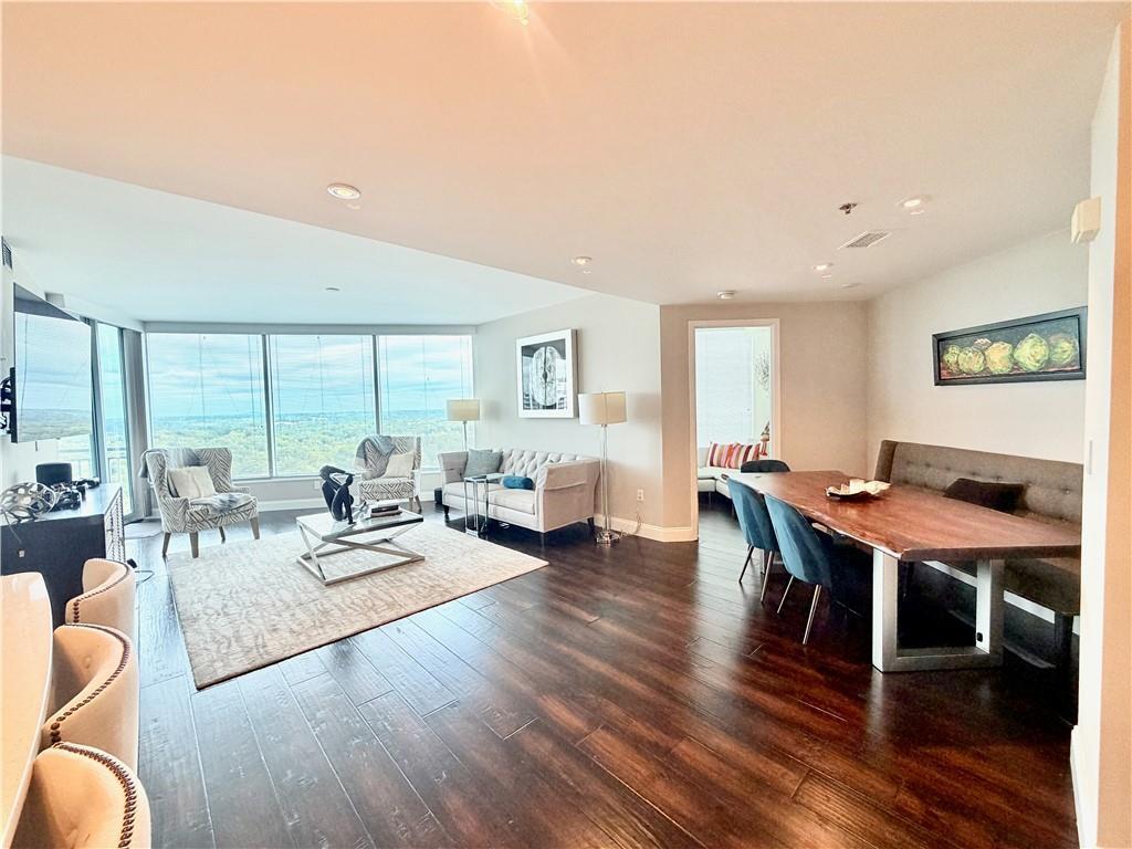 3338 Peachtree Rd. #2303, Atlanta, GA 30326