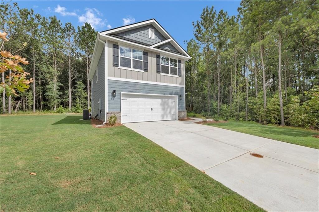 215 Laney Dr., Carrollton, GA 30117