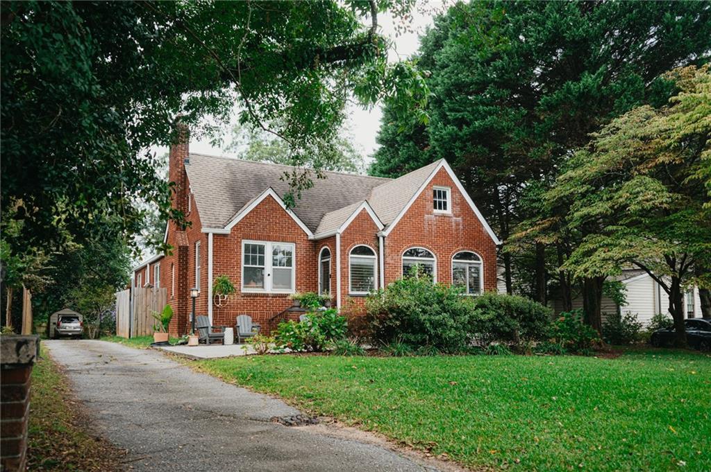 195 W Hightower Tr., Social Circle, GA 30025
